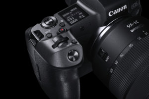 Die Vollformatneuheit von Canon: EOS R Systemkamera