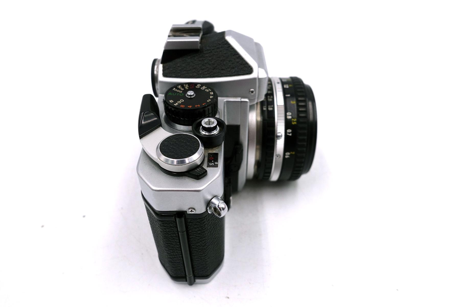 Nikon FE inkl. Nikon 50mm f/1.8 – Bild 4