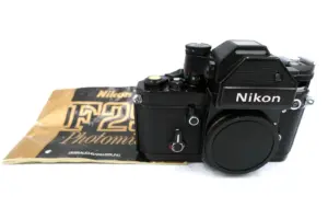 Nikon F2 mit DP-2 Sucher