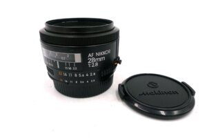 Nikon AF Nikkor 28mm f/2.8 – leichtes Weitwinkel für Nikon F