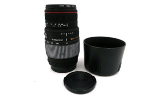 Sigma APO DG 70–300mm f/4–5.6 Macro – Canon EF Telezoom