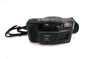 Yashica T3 Super mit Carl Zeiss Tessar 35mm f/2.8 – hochwertige analoge Premium-Kompaktkamera