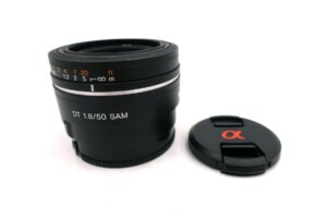 Sony DT 50mm f/1.8 SAM – Porträt-Festbrennweite für A-Mount (SAL50F18)