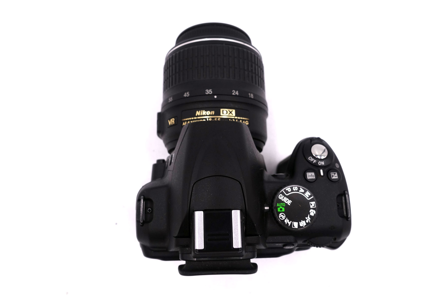 Nikon D3000 + AF-S NIKKOR 18–55mm f/3.5–5.6G VR – DSLR-Kit (ca. 11.000 Auslösungen) – Bild 6