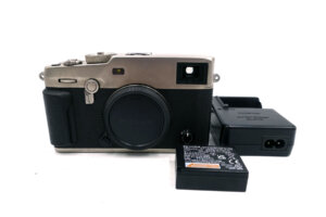 Fujifilm X-Pro3 Titanium Gehäuse – Premium-Messsucher-Systemkamera