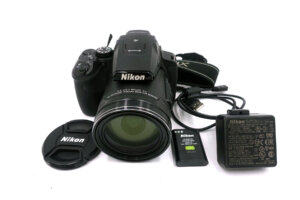 Nikon COOLPIX P900 – Bridgekamera mit 83-fach optischem Superzoom