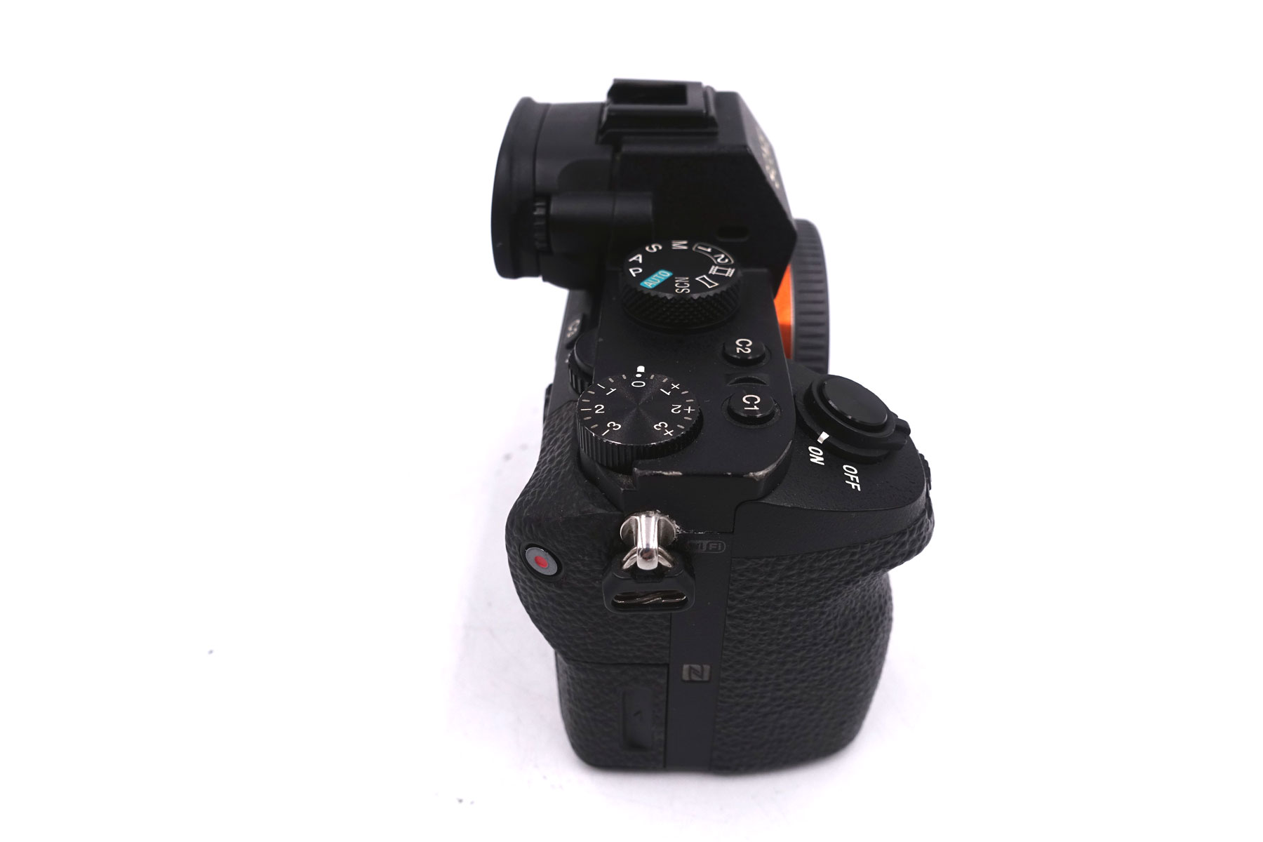 Sony Alpha 7 II – Vollformat-Systemkamera mit 24,3 Megapixeln und ca. 28.650 Auslösungen – Bild 4