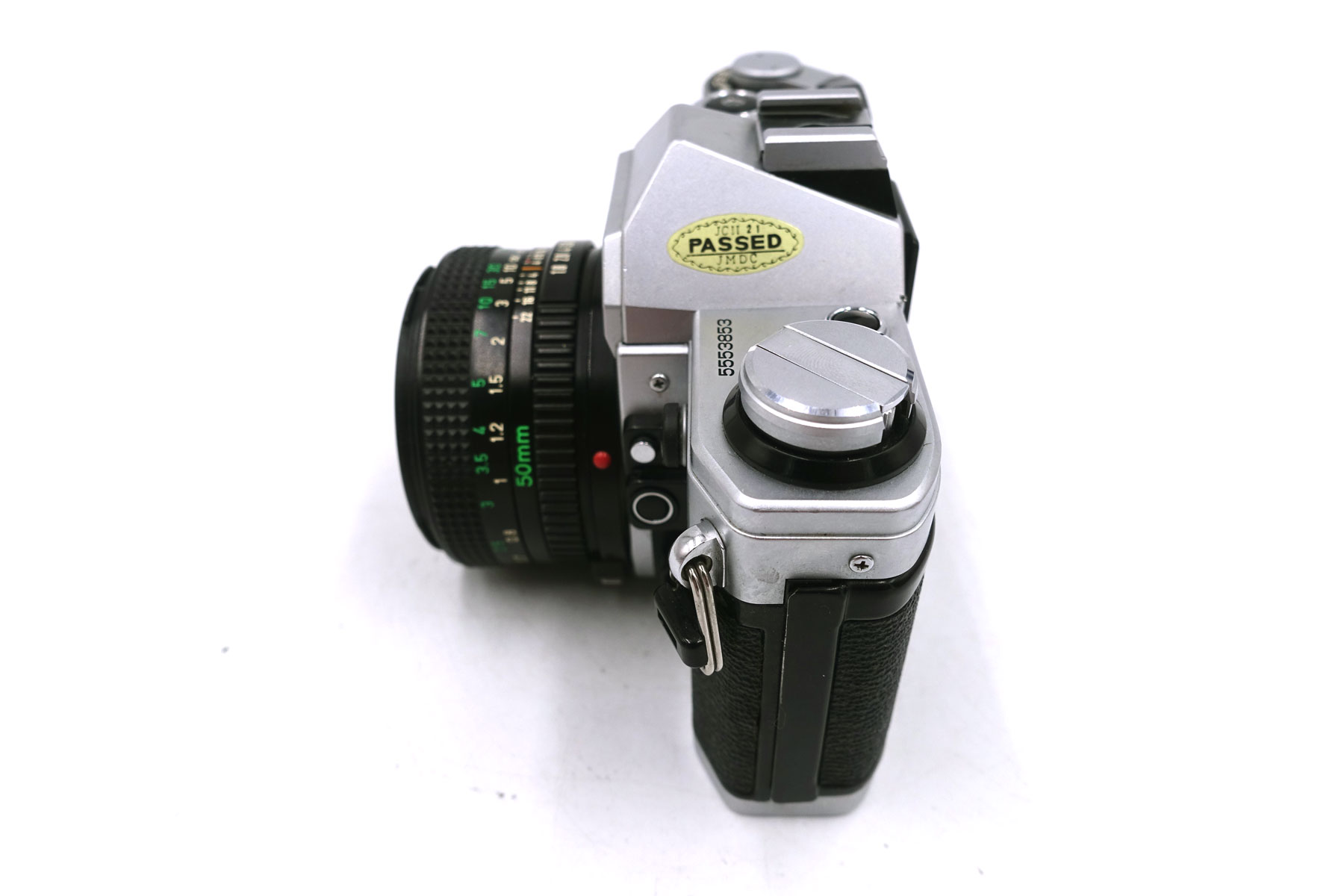 Canon AE-1 mit Canon FD 50mm f/1.8 – Legendäre analoge Spiegelreflexkamera mit klassischem Standardobjektiv – Bild 7