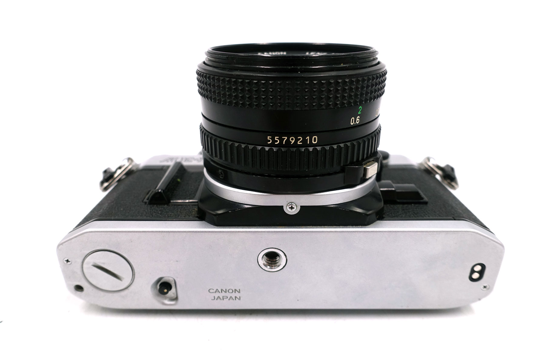 Canon AE-1 mit Canon FD 50mm f/1.8 – Legendäre analoge Spiegelreflexkamera mit klassischem Standardobjektiv – Bild 8
