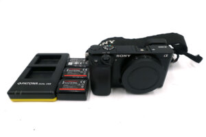 Sony Alpha 6000 – Spiegellose Systemkamera mit ca. 11.300 Auslösungen
