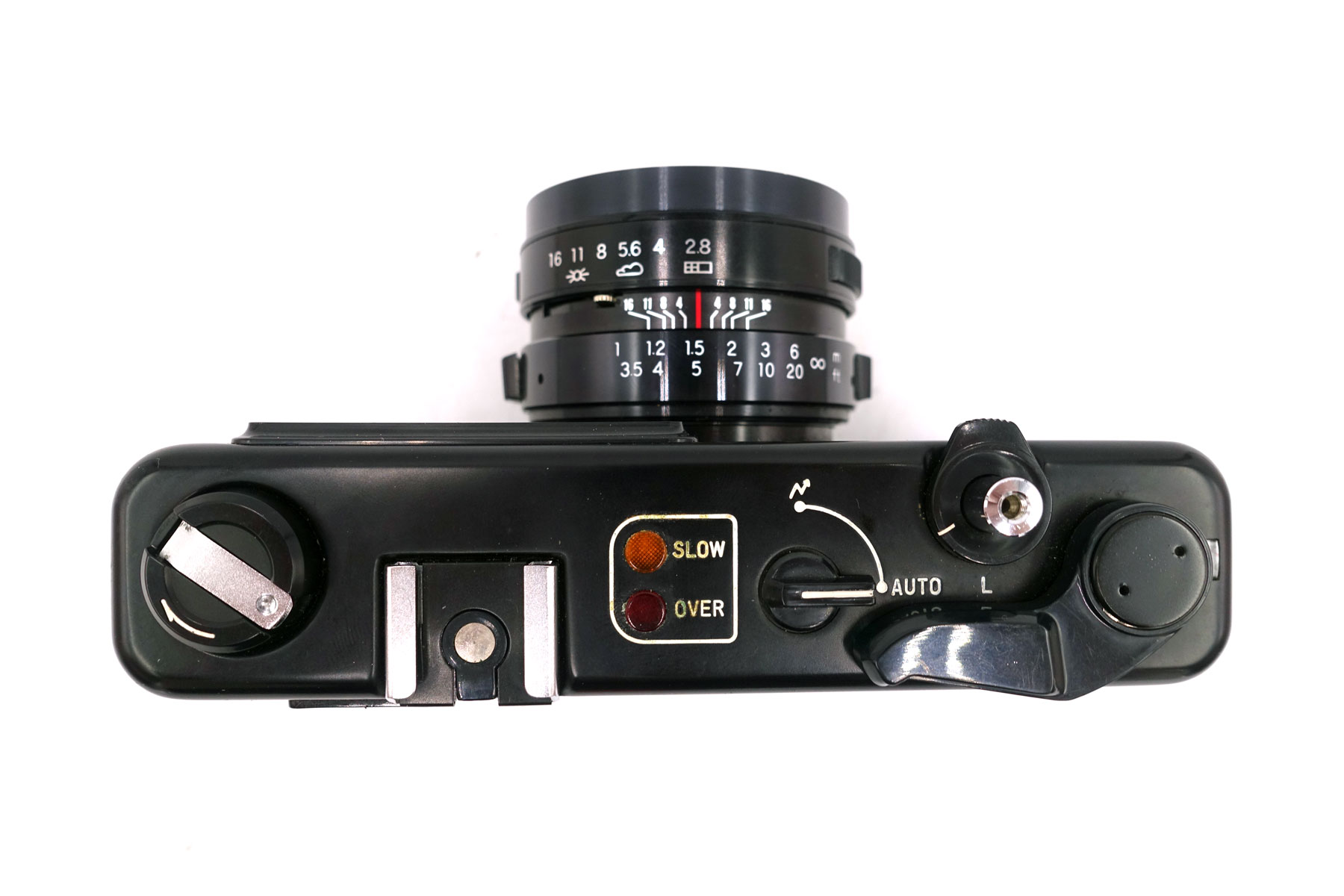 Yashica MG-1 mit Yashinon 45mm f/2.8 – Kompakte analoge Sucherkamera mit lichtstarkem Festobjektiv – Bild 6