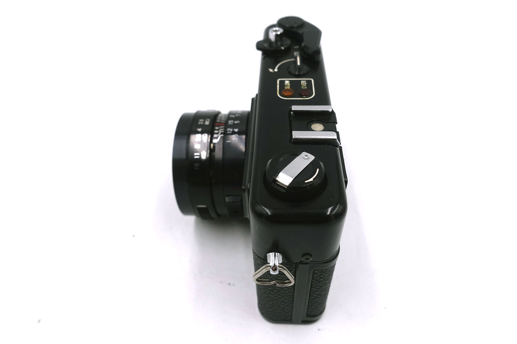 Yashica MG-1 mit Yashinon 45mm f/2.8 – Kompakte analoge Sucherkamera mit lichtstarkem Festobjektiv – Bild 7