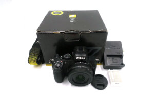 Nikon Z50 mit Z DX 16-50mm f/3,5-6,3 VR – ca. 2.850 Auslösungen