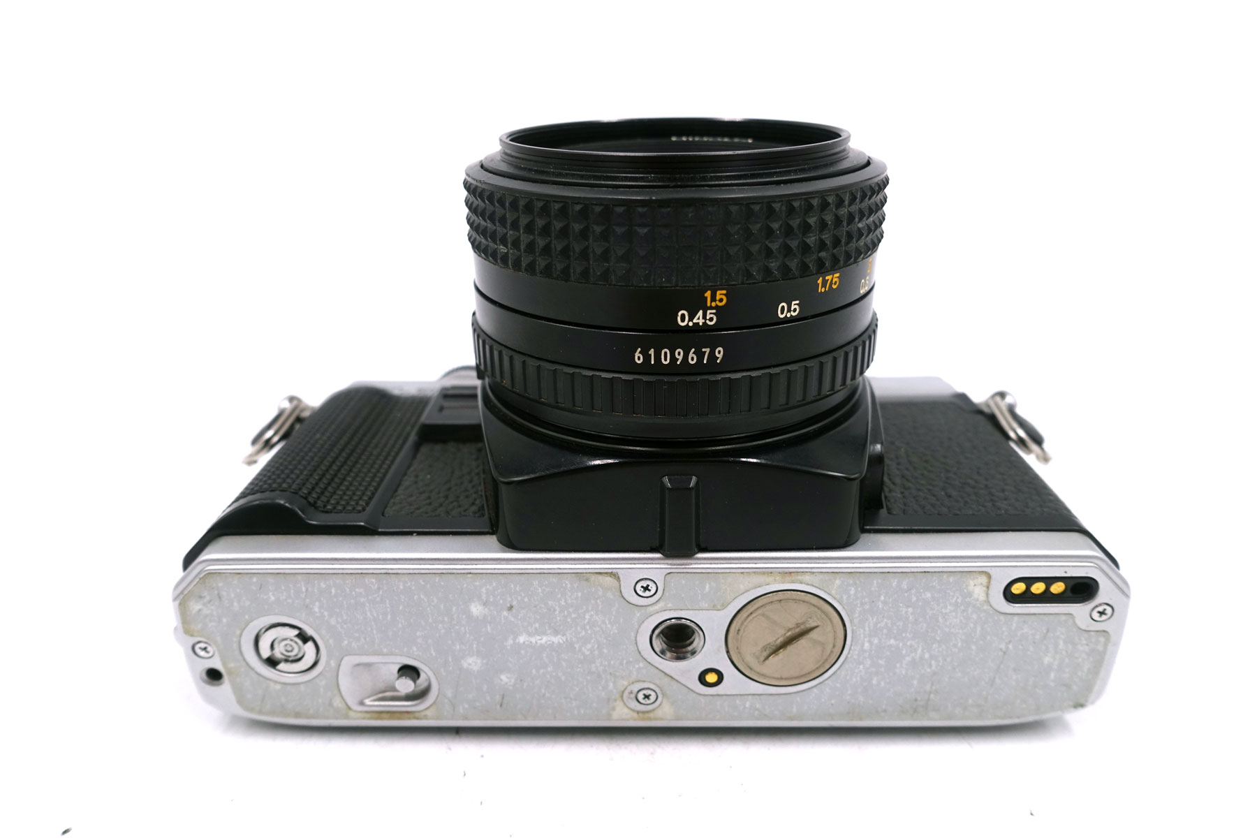 Minolta X-300 mit MD 50mm f/1,7 – Klassische analoge Spiegelreflexkamera – Bild 8
