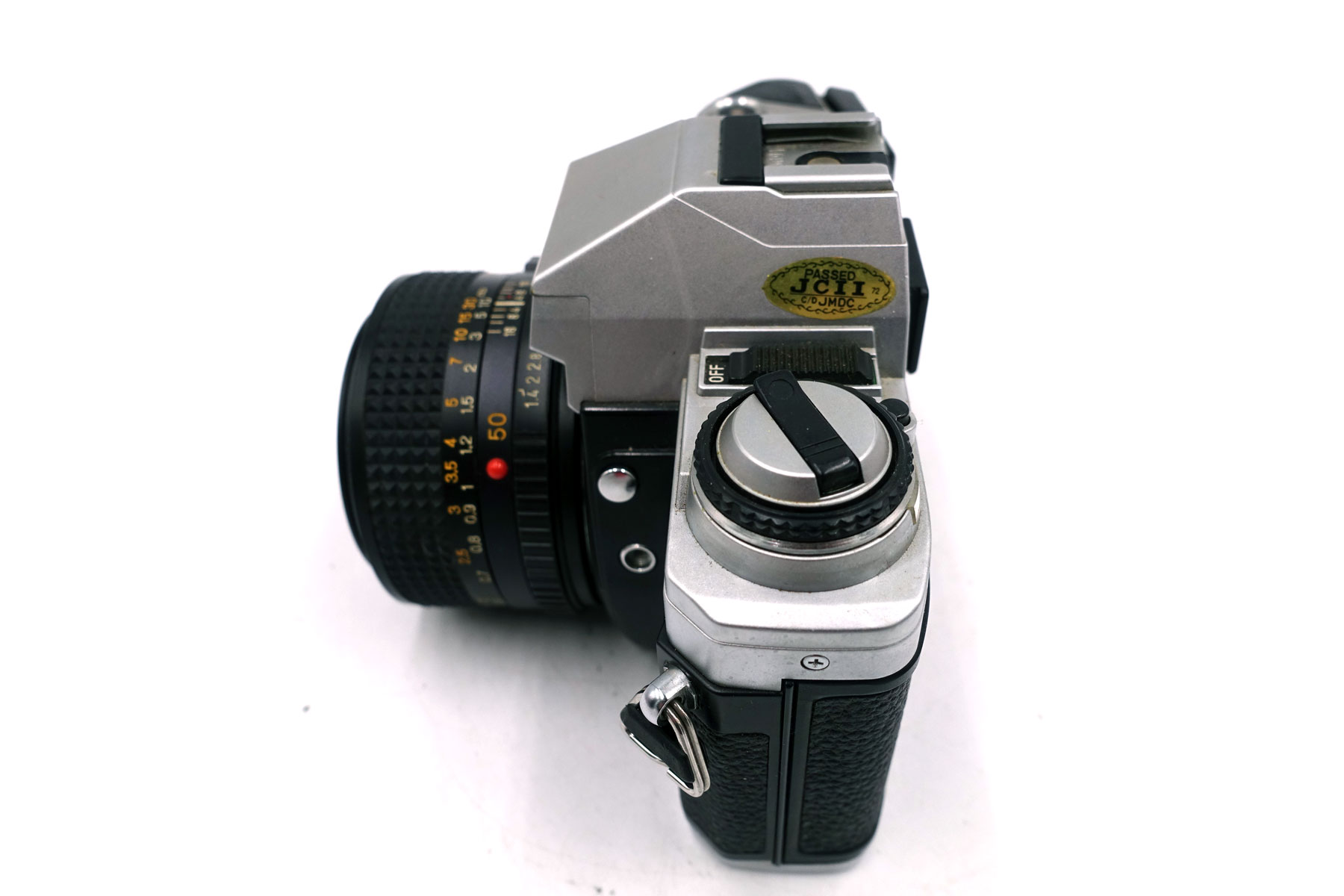 Minolta X-300 mit MD 50mm f/1,4 – Analoge Spiegelreflexkamera – Bild 7