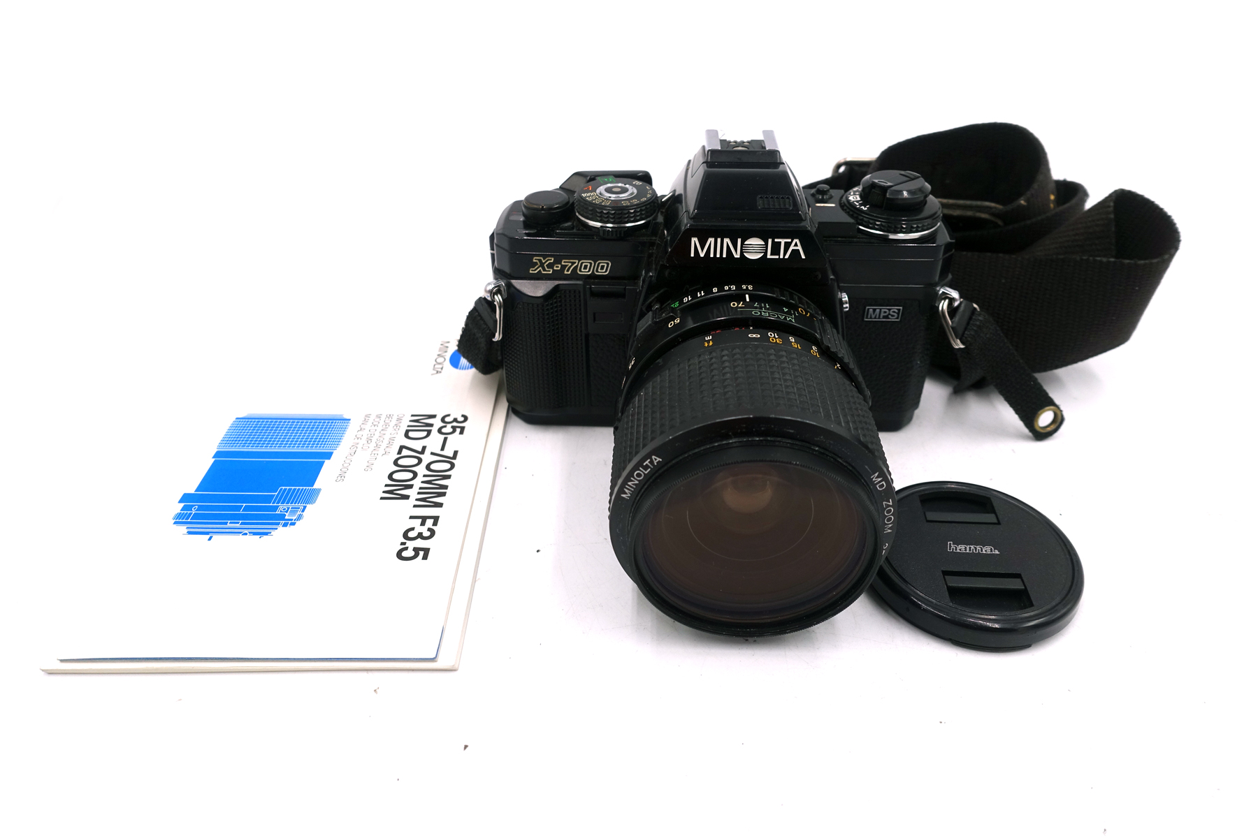 Minolta X-700 mit MD Zoom 35-70mm f/3,5 – klassische analoge Spiegelreflexkamera