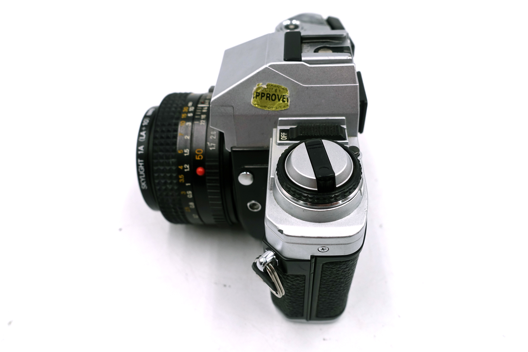 Minolta X-300 + MD 50mm f/1.7 – klassische analoge Spiegelreflexkamera – Bild 6