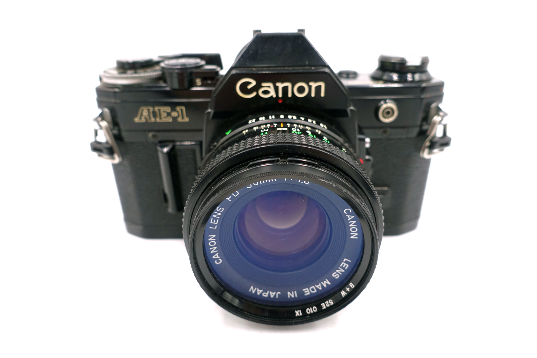 Canon AE-1 Black mit FD 50mm f/1.8 – analoge SLR Kamera für 35mm Film