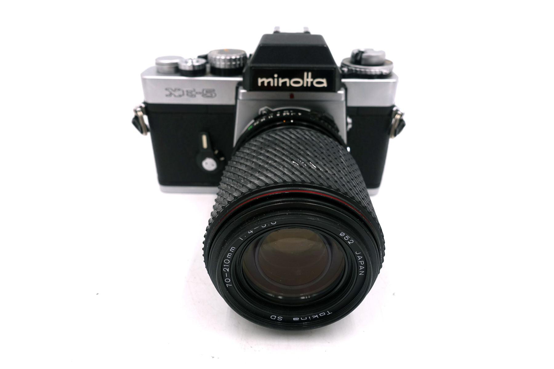 Minolta XE-5 mit Tokina SD 70-210mm f/4.0-5.6 – analoge Spiegelreflexkamera mit Telezoom – Bild 2