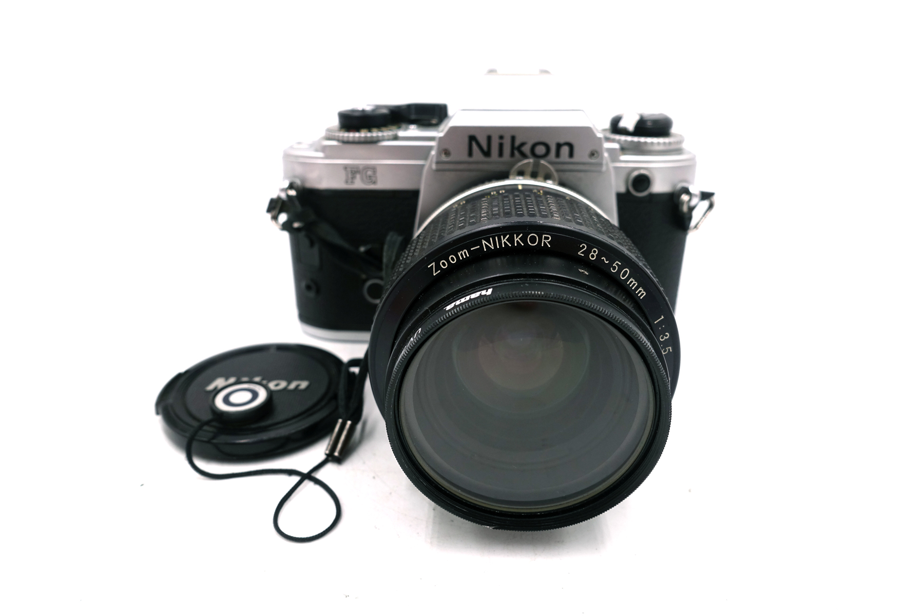 Nikon FG + Zoom-Nikkor 28-50mm f/3.5 – analoge Kleinbild-Spiegelreflexkamera – Bild 2